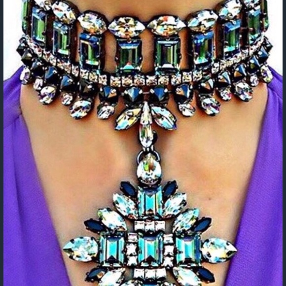 Crystal Rhinestones Choker Necklace Adjustable - Picture 2 of 8